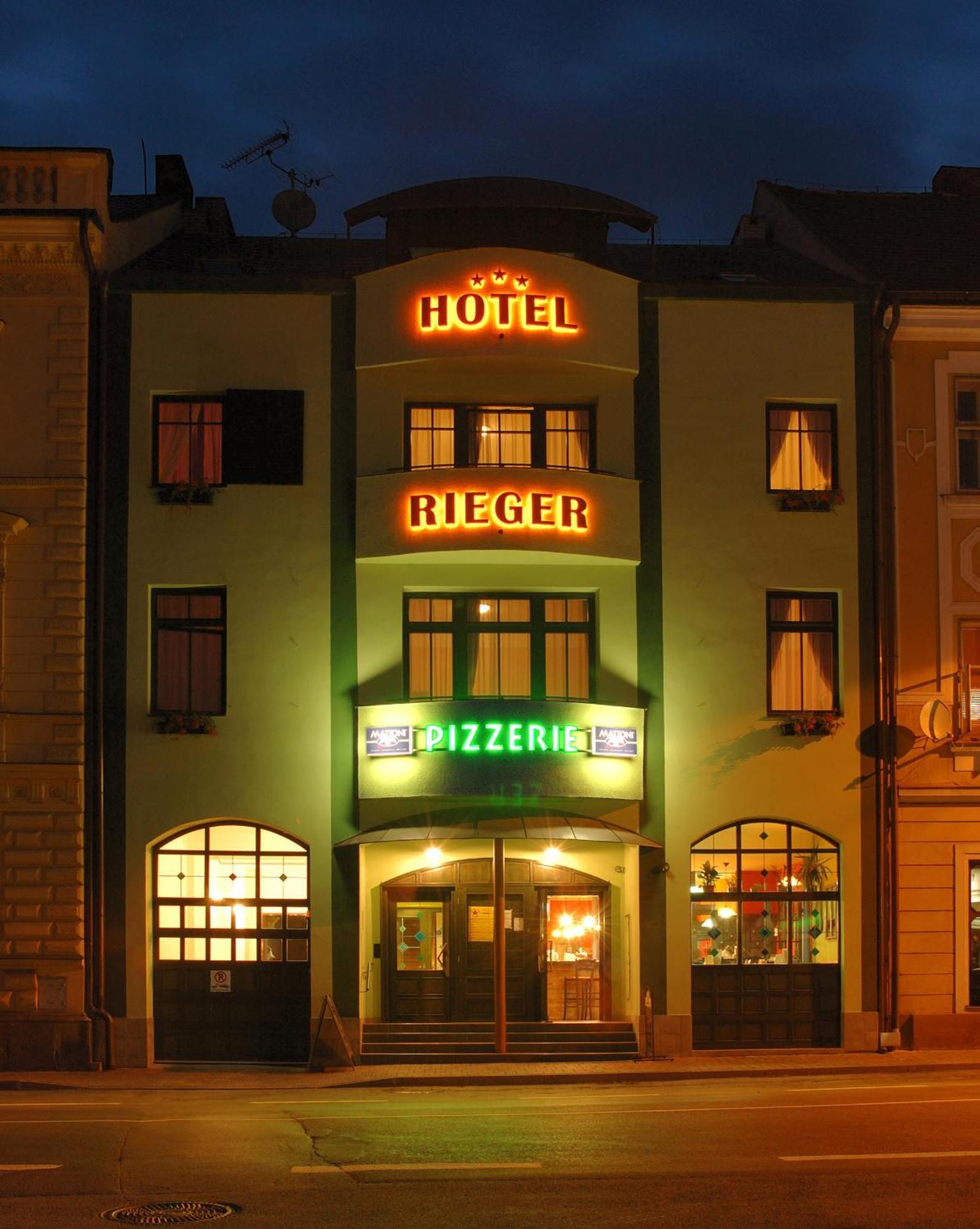 Hotel Rieger Garni Jičín Exterior foto